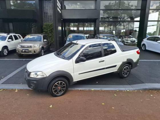 FIAT STRADA 1.4 MPI HARD WORKING CD 8V FLEX 3P MANUAL FIAT STRADA 1.4 MPI HARD WORKING CD 8V FLEX 3P MANUAL